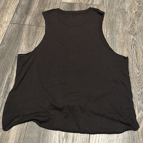 Chaser Black Muscle Tee Top “Topanga” - Picture 4 of 4